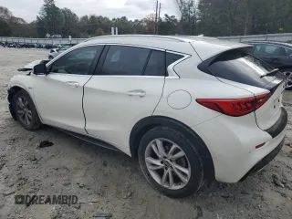 2018 Infiniti QX30 Premium with VIN SJKCH5CP3JA057376, listed as a Copart auction lot 82438634 with 47,412 mi miles and Salvage title. Bid and sale history available at DreamBid. Image 2.