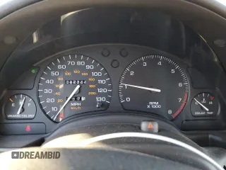 1996 Saturn SL z VIN 1G8ZK527XTZ335205, wystawiony jako Copart lot #42230735 z przebiegiem 82 344 mil mil oraz Szkoda całkowita • Salvage title. Historia ofert i sprzedaży dostępna na DreamBid. Obrazek 9.