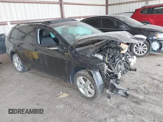 2018 Volkswagen Golf SportWagen S with VIN 3VWD17AUXJM750770, listed as a IAAI auction lot 41813264 with 72,619 mi miles. Bid and sale history available at carsss.com. Image 1.