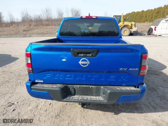 2024 Nissan Frontier PRO-4X with VIN 1N6ED1EK7RN617810, listed as a IAAI auction lot 41768401 with 13,131 mi miles. Bid and sale history available at carsss.com. Image 16.
