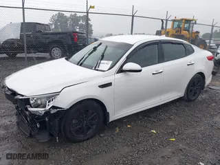 2018 Kia Optima S with VIN 5XXGT4L36JG209780, listed as a IAAI auction lot 40008792 with 97,575 mi miles. Bid and sale history available at carsss.com. Image 18.