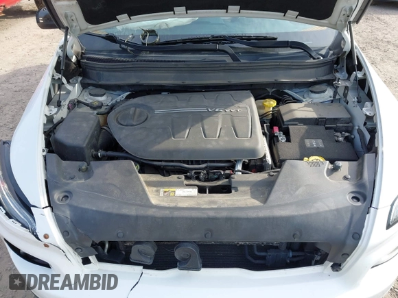 2016 Jeep Cherokee Latitude with VIN 1C4PJMCS1GW242545, listed as a IAAI auction lot 42048421 with 84,667 mi miles and . Bid and sale history available at carsss.com. Image 10.