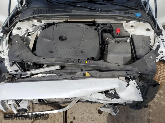 2021 Volvo V60 z VIN YV4102WK3M1065110, wystawiony jako Copart lot #49834295 z przebiegiem 22 964 mil mil oraz Szkoda całkowita • Salvage title. Historia ofert i sprzedaży dostępna na DreamBid. Obrazek 11.