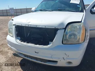 2007 Cadillac Escalade z VIN 1GYFK638X7R422351, wystawiony jako IAAI lot #42298364 z przebiegiem 263 314 mil mil oraz . Historia ofert i sprzedaży dostępna na DreamBid. Obrazek 6.