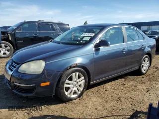 2009 Volkswagen Jetta with VIN 3VWAL71KX9M055857, listed as a Copart auction lot 66105295 with 281,546 mi miles and Clean title. Bid and sale history available at DreamBid. Image 1.