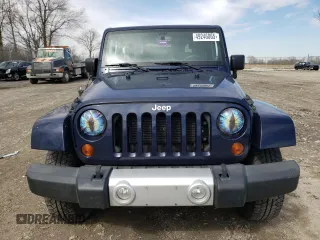 2013 Jeep Wrangler Sahara with VIN 1C4AJWBG3DL516842, listed as a Copart auction lot 49246065 with 129,594 mi miles and Salvage title. Bid and sale history available at DreamBid. Image 5.