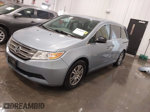 2013 Honda Odyssey EX-L with VIN 5FNRL5H67DB015512, listed as a IAAI auction lot 41758695 with 193,356 mi miles and . Bid and sale history available at carsss.com. Image 21.