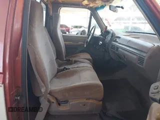 1995 Ford F-150 with VIN 1FTEF15H3SLB36794, listed as a IAAI auction lot 42052372 with 257,155 mi miles and . Bid and sale history available at DreamBid. Image 5.