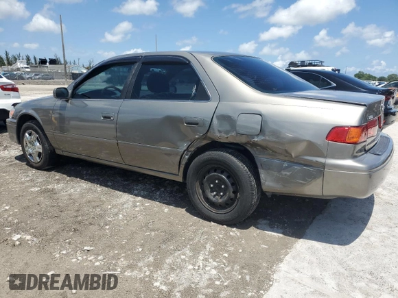 2001 Toyota Camry CE with VIN 4T1BG22K11U106302, listed as a Copart auction lot 55986065 with 151,932 mi miles and Salvage Title. Bid and sale history available at DreamBid. Image 2.