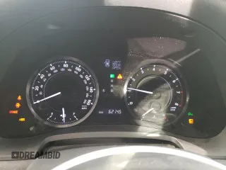 2011 Lexus IS 350 C with VIN JTHFE2C29B2505657, listed as a Copart auction lot 82637394 with 62,145 mi miles and Salvage title. Bid and sale history available at DreamBid. Image 9.