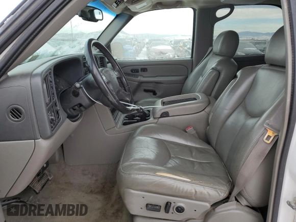 2005 Chevrolet Tahoe LT z VIN 1GNEK13T35R224871, wystawiony jako Copart lot #41382355 z przebiegiem 232 704 mil mil oraz Czysty tytuł • Clean title. Historia ofert i sprzedaży dostępna na DreamBid. Obrazek 7.