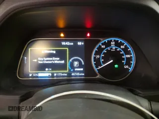 2020 Nissan LEAF SV Plus z VIN 1N4BZ1CP2LC306249, wystawiony jako Copart lot #55431595 z przebiegiem 46 745 mil mil oraz Szkody całkowita. Historia ofert i sprzedaży dostępna na DreamBid. Obrazek 9.