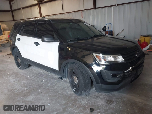 2017 Ford Police Interceptor Utility with VIN 1FM5K8ARXHGC63042, listed as a IAAI auction lot 42449445 with 82,606 mi miles and . Bid and sale history available at DreamBid. Image 1.