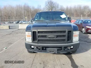 2008 Ford Super Duty F-250 SRW XL with VIN 1FTNX20528EB93338, listed as a IAAI auction lot 41801499 with 232,046 mi miles. Bid and sale history available at carsss.com. Image 12.