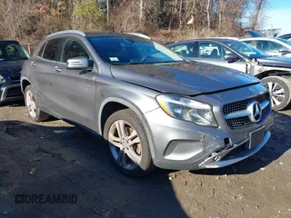 2015 Mercedes-Benz GLA 250 z VIN WDCTG4EB2FJ113360, wystawiony jako IAAI lot #41214320 z przebiegiem 95 686 mil mil oraz . Historia ofert i sprzedaży dostępna na DreamBid. Obrazek 1.