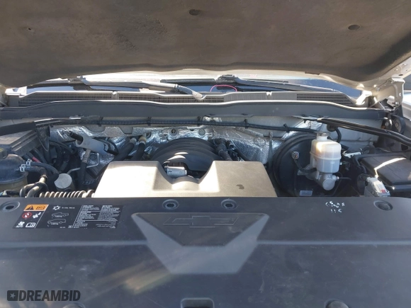 2015 Chevrolet Silverado 1500 LT with VIN 3GCUKREH1FG269823, listed as a IAAI auction lot 41398008 with 210,788 mi miles. Bid and sale history available at carsss.com. Image 10.