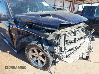2014 Ram 1500 Sport z VIN 1C6RR6MT3ES366719, wystawiony jako IAAI lot #42228139 z przebiegiem Nie podano mil oraz . Historia ofert i sprzedaży dostępna na DreamBid. Obrazek 6.