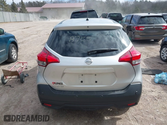 2020 Nissan Kicks S with VIN 3N1CP5BV0LL562392, listed as a IAAI auction lot 41808755 with 79,857 mi miles. Bid and sale history available at carsss.com. Image 16.