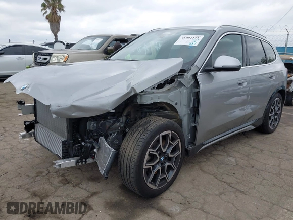 2023 BMW X1 xDrive28i with VIN WBX73EF02P5Y08733, listed as a IAAI auction lot 41901171 with 13,684 mi miles and . Bid and sale history available at DreamBid. Image 2.