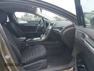 2013 Ford Fusion SE с VIN 3FA6P0H76DR112403, выставлен на аукционе IAAI как лот 42686911 с пробегом 111 024 миль миль и . История ставок и продаж доступна на DreamBid. Изображение 5.