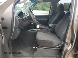 2007 Nissan Xterra SE z VIN 5N1AN08U67C532662, wystawiony jako Copart lot #82249004 z przebiegiem 151 718 mil mil oraz Szkoda całkowita • Salvage title. Historia ofert i sprzedaży dostępna na DreamBid. Obrazek 7.