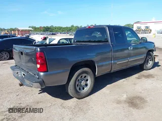 2005 Chevrolet Silverado 1500 LS with VIN 1GCEC19Z45Z212469, listed as a IAAI auction lot 42471142 with 171,228 mi miles and . Bid and sale history available at DreamBid. Image 4.