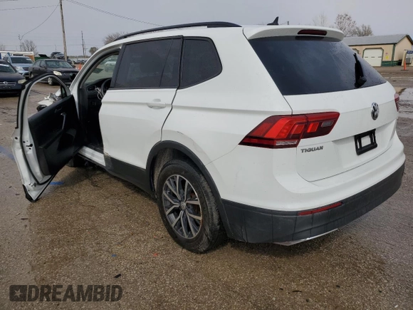 2021 Volkswagen Tiguan S z VIN 3VV0B7AX3MM013859, wystawiony jako Copart lot #51745945 z przebiegiem 100 240 mil mil oraz Szkoda całkowita • Salvage title. Historia ofert i sprzedaży dostępna na DreamBid. Obrazek 2.