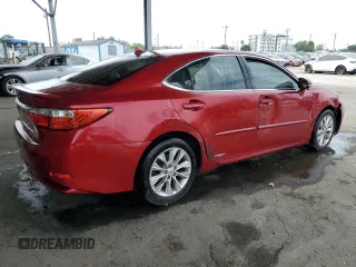 2014 Lexus ES 300h with VIN JTHBW1GG0E2061097, listed as a Copart auction lot 59004505 with 181,248 mi miles and Salvage title. Bid and sale history available at DreamBid. Image 3.