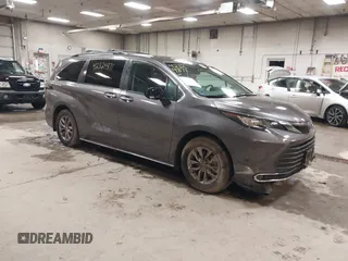 2023 Toyota Sienna XLE с VIN 5TDJSKFC0PS099650, выставлен на аукционе IAAI как лот 42324871 с пробегом 12 719 миль миль и . История ставок и продаж доступна на DreamBid. Изображение 1.