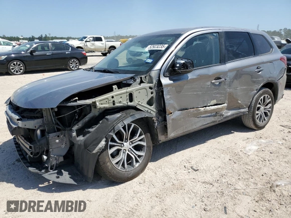 2018 Mitsubishi Outlander ES z VIN JA4AD2A39JJ001778, wystawiony jako Copart lot #52923235 z przebiegiem 136 549 mil mil oraz Szkody całkowita. Historia ofert i sprzedaży dostępna na DreamBid. Obrazek 1.