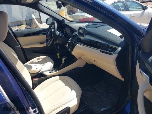 2017 BMW X1 xDrive28i with VIN WBXHT3C33H5F82035, listed as a IAAI auction lot 41944399 with 102,942 mi miles. Bid and sale history available at carsss.com. Image 5.