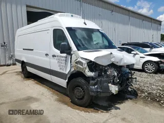 2023 Mercedes-Benz Sprinter Cargo Cargo with VIN W1Y4NDHY1PT141524, listed as a Copart auction lot 61076984 with 5,861 mi miles and Salvage Title. Bid and sale history available at DreamBid. Image 4.