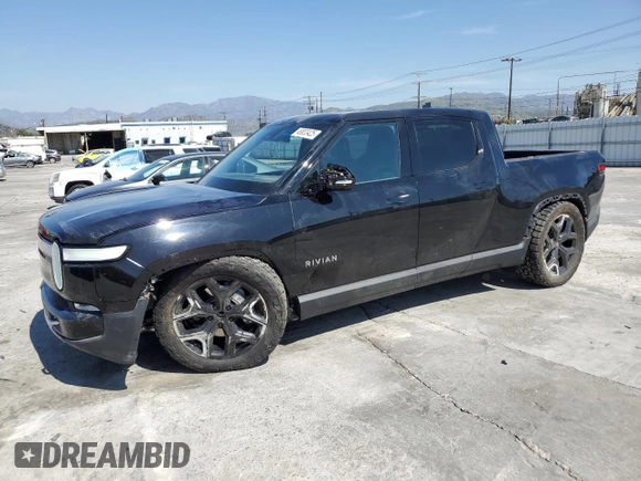 2023 Rivian R1T Adventure z VIN 7FCTGBAA6PN029702, wystawiony jako Copart lot #49833425 z przebiegiem 6608 mil mil oraz Szkody całkowita. Historia ofert i sprzedaży dostępna na DreamBid. Obrazek 1.