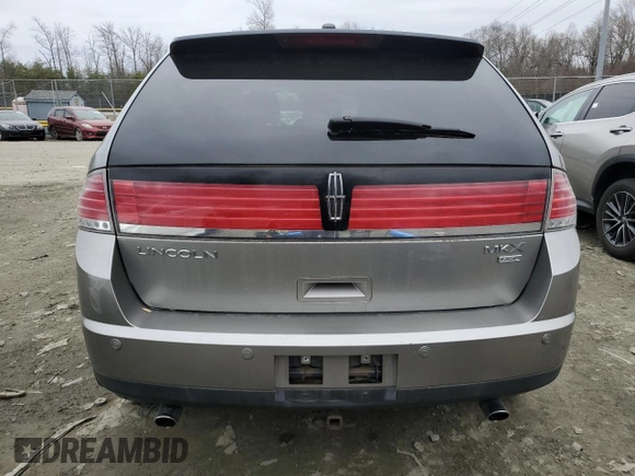 2008 Lincoln MKX with VIN 2LMDU88C68BJ39983, listed as a Copart auction lot 44166425 with 176,276 mi miles and Clean Title. Bid and sale history available at carsss.com. Image 6.