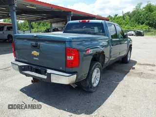 2012 Chevrolet Silverado 1500 LT with VIN 1GCPKSE72CF206352, listed as a IAAI auction lot 42114098 with 162,317 mi miles and . Bid and sale history available at DreamBid. Image 4.