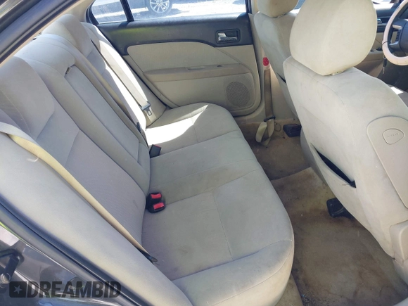 2007 Mercury Milan with VIN 3MEHM07Z67R657437, listed as a IAAI auction lot 41829037 with 117,532 mi miles and . Bid and sale history available at DreamBid. Image 8.