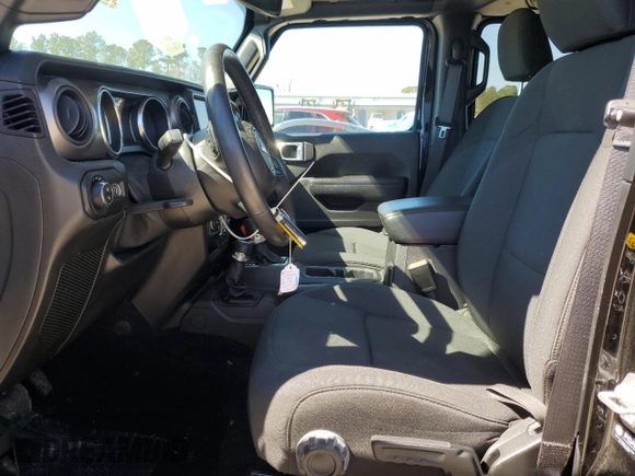 2021 Jeep Gladiator Willys with VIN 1C6HJTAG9ML592006, listed as a Copart auction lot 46604605 with 14,022 mi miles and Clean title. Bid and sale history available at DreamBid. Image 7.