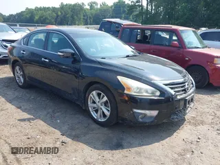 2013 Nissan Altima SV with VIN 1N4AL3AP6DC207981, listed as a IAAI auction lot 42572987 with 129,657 mi miles and . Bid and sale history available at DreamBid. Image 1.