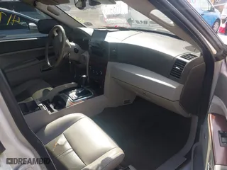 2007 Jeep Grand Cherokee Limited with VIN 1J8HR58267C523598, listed as a IAAI auction lot 41764331 with 152,841 mi miles. Bid and sale history available at carsss.com. Image 5.