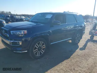 2014 Toyota 4Runner Limited with VIN JTEBU5JR9E5193407, listed as a IAAI auction lot 41327909 with 109,292 mi miles. Bid and sale history available at carsss.com. Image 17.
