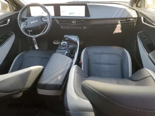 2022 Kia EV6 GT-Line with VIN KNDC44LA4N5067708, listed as a Copart auction lot 75246444 with 24,106 mi miles and Salvage Title. Bid and sale history available at carsss.com. Image 8.