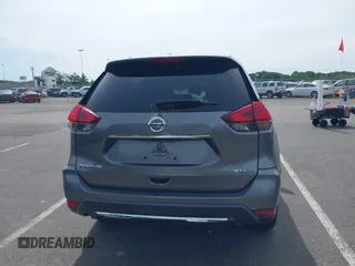 2017 Nissan Rogue SV с VIN KNMAT2MT4HP589164, выставлен на аукционе IAAI как лот 42342400 с пробегом 98 432 миль миль и . История ставок и продаж доступна на DreamBid. Изображение 16.