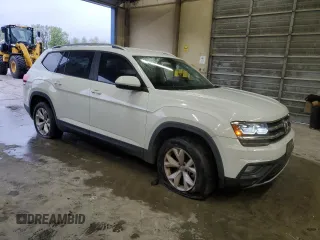 2018 Volkswagen Atlas SE with VIN 1V2CP2CA4JC596141, listed as a Copart auction lot 52216345 with Not provided miles and Salvage title. Bid and sale history available at DreamBid. Image 4.