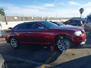 2020 Chrysler 300 Limited with VIN 2C3CCAEG1LH145794, listed as a IAAI auction lot 41158391 with 79,785 mi miles. Bid and sale history available at carsss.com. Image 13.