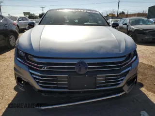 2019 Volkswagen Arteon SEL Premium R-Line z VIN WVWTR7AN8KE000839, wystawiony jako Copart lot #73440123 z przebiegiem 76 316 mil mil oraz . Historia ofert i sprzedaży dostępna na DreamBid. Obrazek 5.