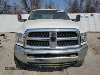 2014 Ram 2500 Tradesman with VIN 3C6TR5CT7EG189648, listed as a Copart auction lot 48756035 with 117,061 mi miles and Clean title. Bid and sale history available at DreamBid. Image 5.