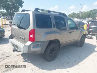 2007 Nissan Xterra SE z VIN 5N1AN08UX7C534219, wystawiony jako IAAI lot #42299037 z przebiegiem 202 379 mil mil oraz . Historia ofert i sprzedaży dostępna na DreamBid. Obrazek 4.