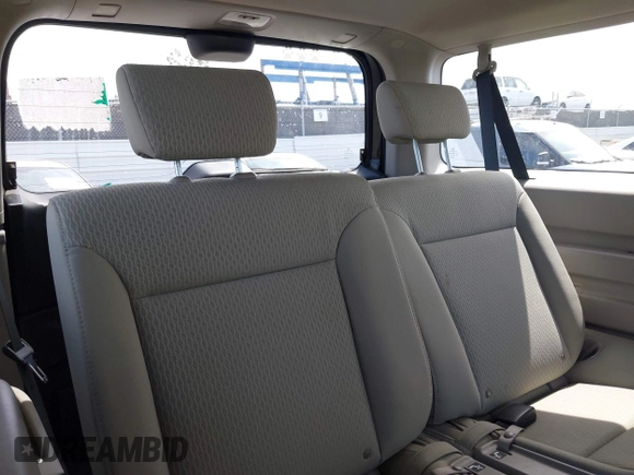 2010 Honda Element EX with VIN 5J6YH1H72AL003544, listed as a IAAI auction lot 41937605 with 124,230 mi miles and . Bid and sale history available at DreamBid. Image 8.