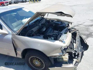 1995 Toyota Camry LE z VIN 4T1SK12E8SU872841, wystawiony jako IAAI lot #42025861 z przebiegiem 228 747 mil mil oraz . Historia ofert i sprzedaży dostępna na DreamBid. Obrazek 12.