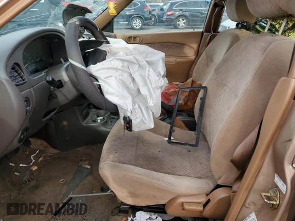 1997 Ford Escort LX with VIN 3FALP15P7VR132710, listed as a Copart auction lot 87546515 with 185,646 mi miles and Salvage Title. Bid and sale history available at DreamBid. Image 7.
